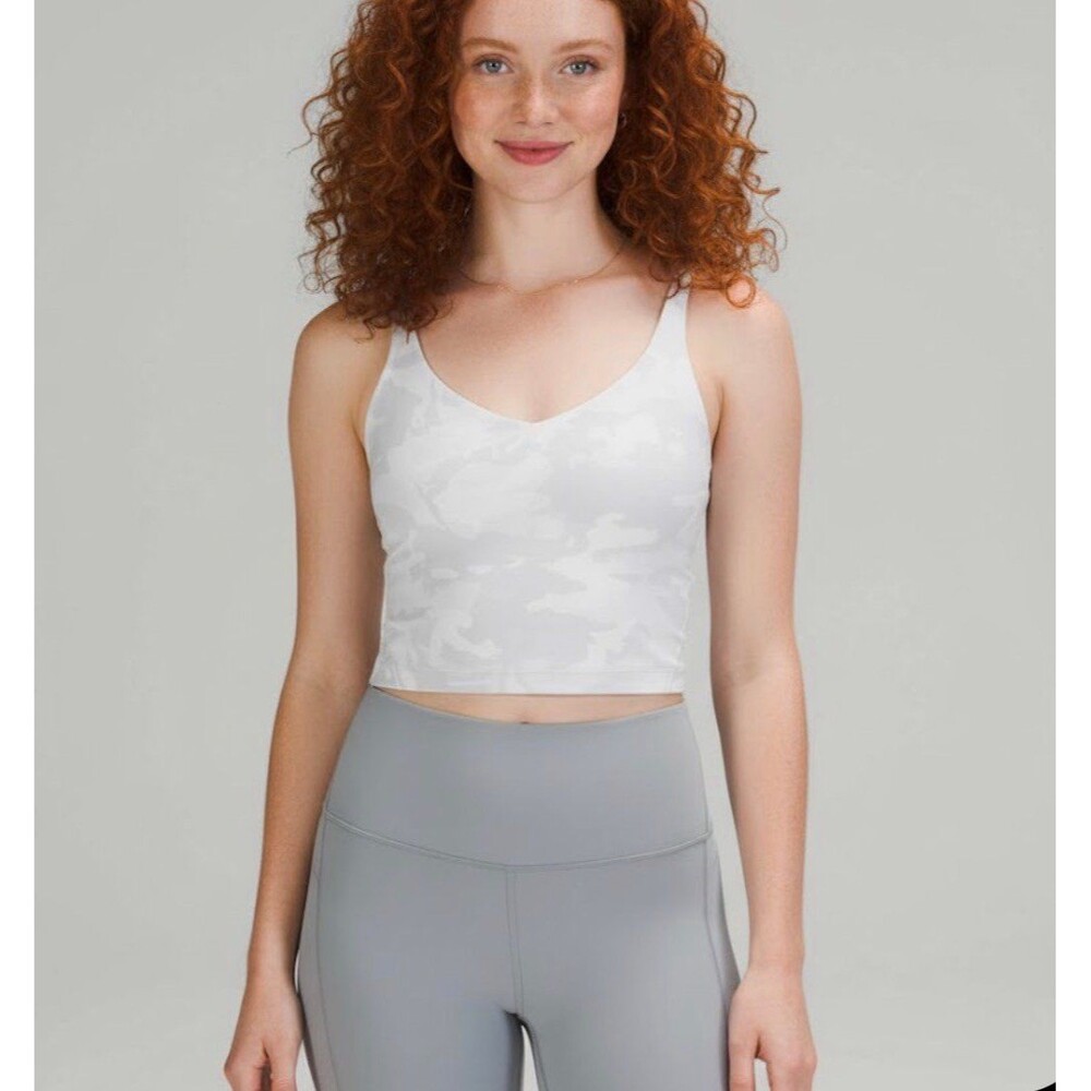 Lululemon Lululemon Align Tank
Incognito Camo Alpine White Multi - Size 0
